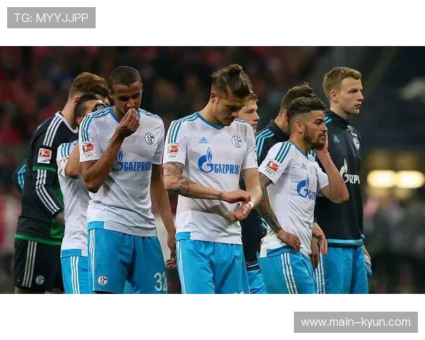 欧联杯萨格勒布迪纳摩vs皇家贝蒂斯，贝蒂斯状态正盛紧追前三