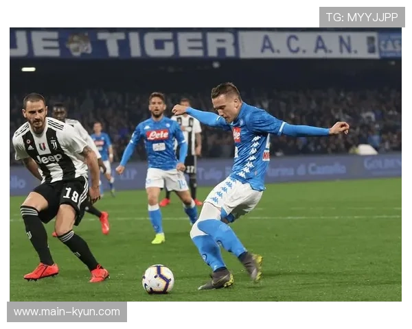 罗马vs科莫争议越位判罚,VAR介入维持原判 罗马vs科莫争议越位判罚,VAR介入维持原判